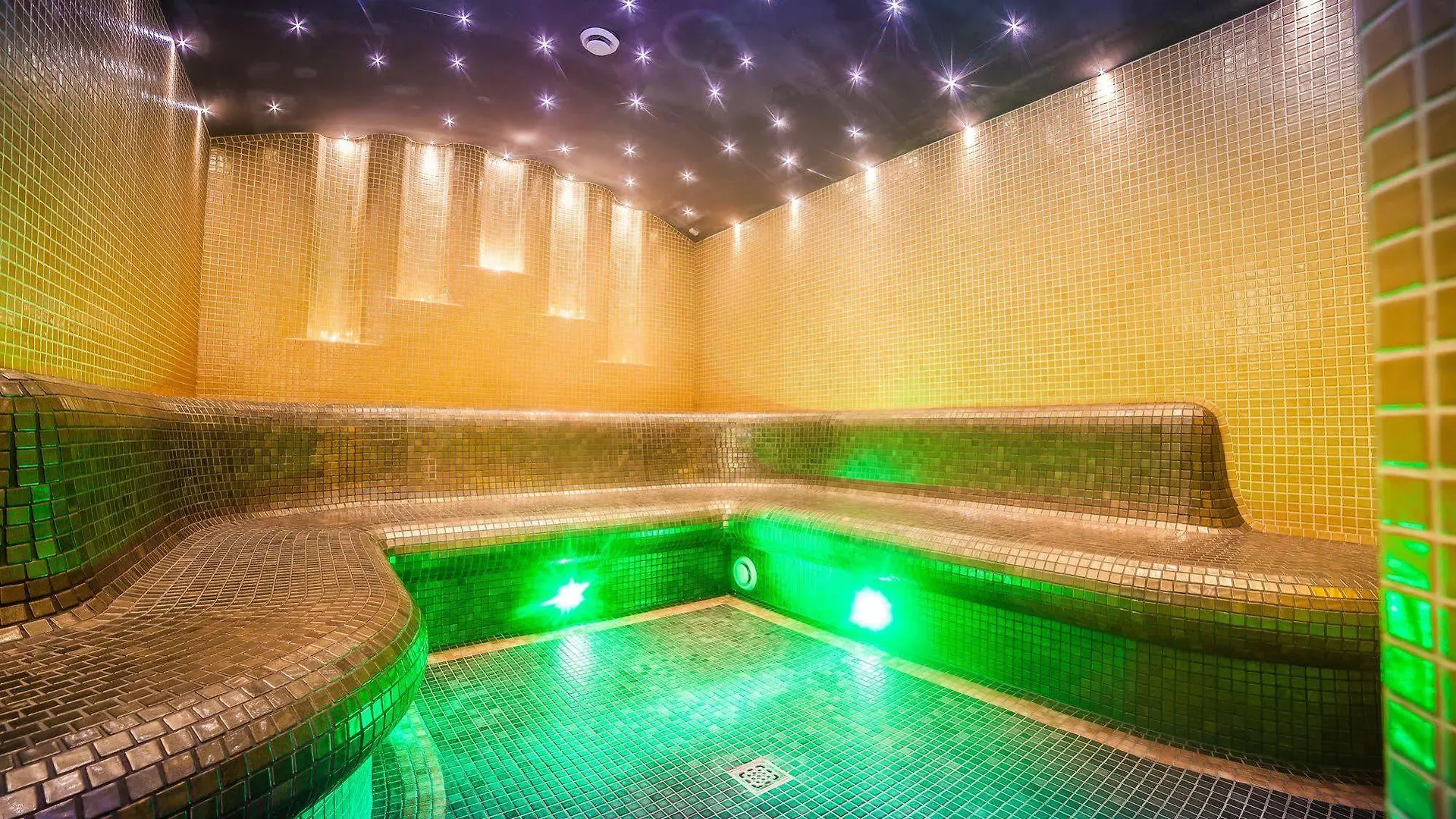 Olymp II Hotel Kolobrzeg Poland